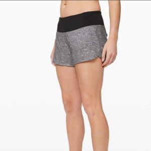 Lululemon Run Times Short II *4" Size 6